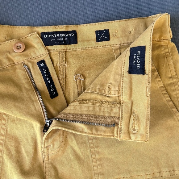 Lucky brand shorts - Picture 2 of 4